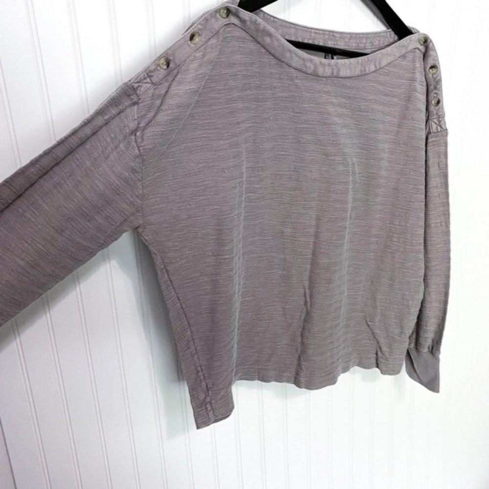 By Anthropologie Delilah Button Sleeve Top - Picture 3 of 6